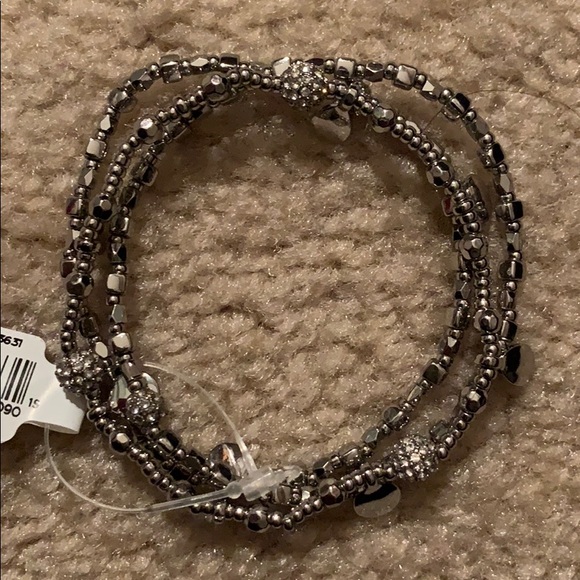 LOFT Jewelry - New! Loft Stretch Bracelet